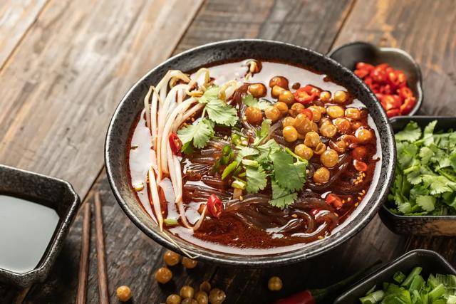 后麻六记的酸辣粉不好卖了麻将胡了2试玩模拟器今(图1)