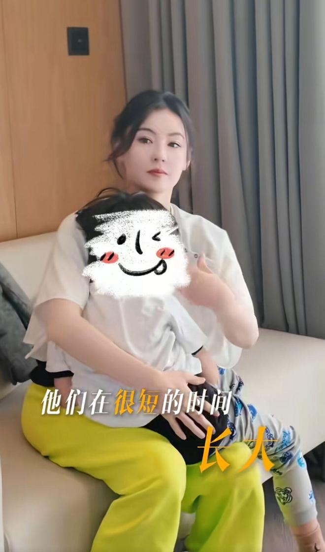 馆看儿子比赛15岁谢振南霸气扣球很帅气！PG电子麻将胡了试玩张柏芝现身上海某体育(图2)